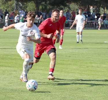 Lanžhot fotbal Stará Říše divize 4