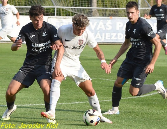 250827 Lan_Kromeriz MolCup 3:1 12