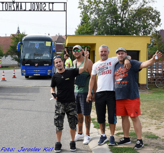 (190828) Lan_Banik 1:3 3